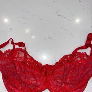 Victoria’s Secret 34 DD balconette bra for sale ❤️